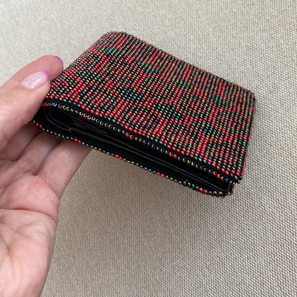 Beaded wallet - Picture 5 of 5